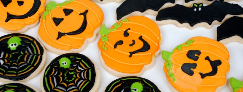 Bats, Pumpkins, jack-o-lanters, and spider webs. Spooky!