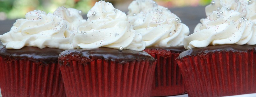 Delicious Oreo red velvet cupcakes